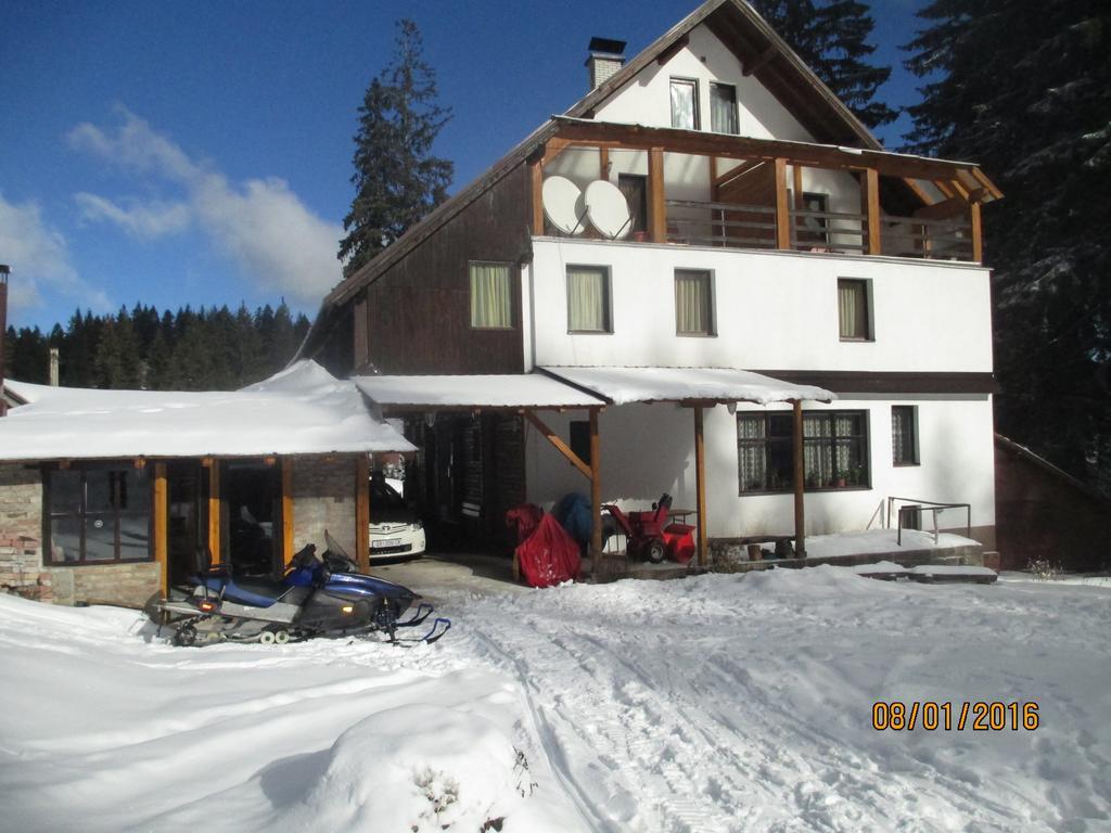 Bed And Breakfast Vila Lala Jahorina Kültér fotó